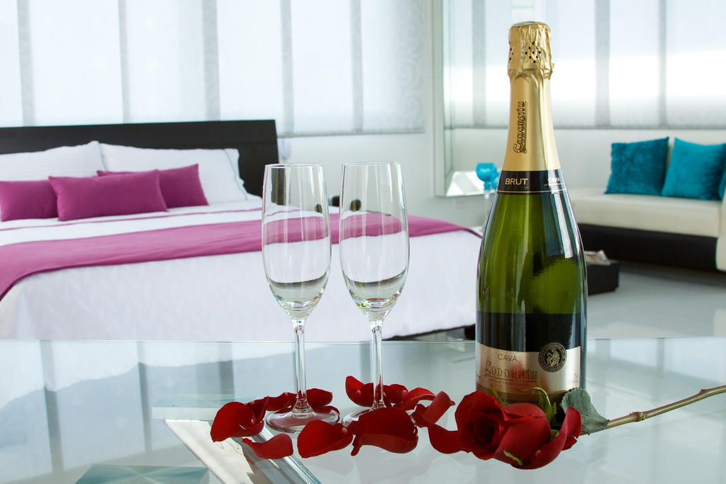 Hotel San Antonio Plaza Кали Номер фото