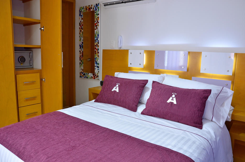 Hotel San Antonio Plaza Кали Номер фото